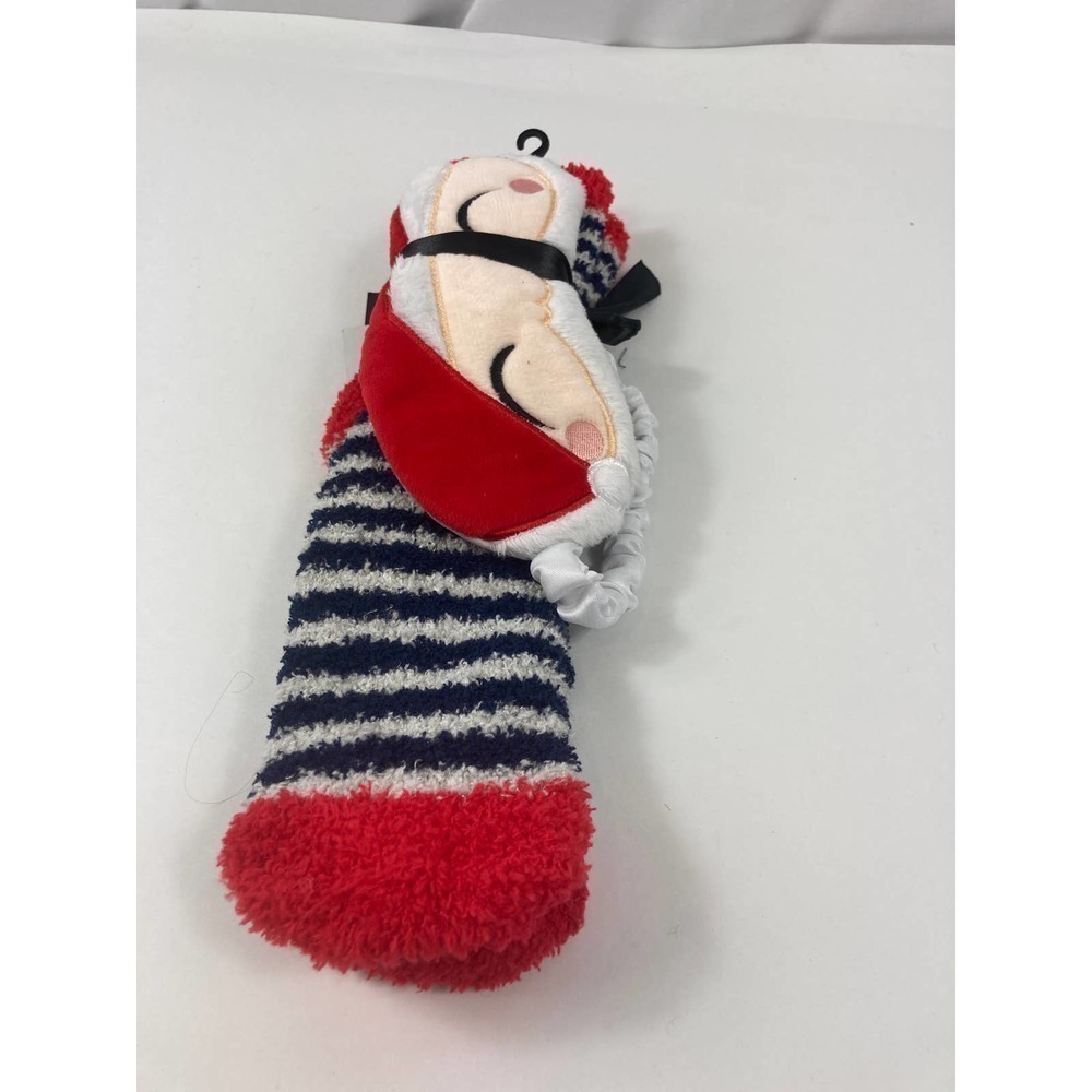 NWT Free Press holiday fuzzy socks